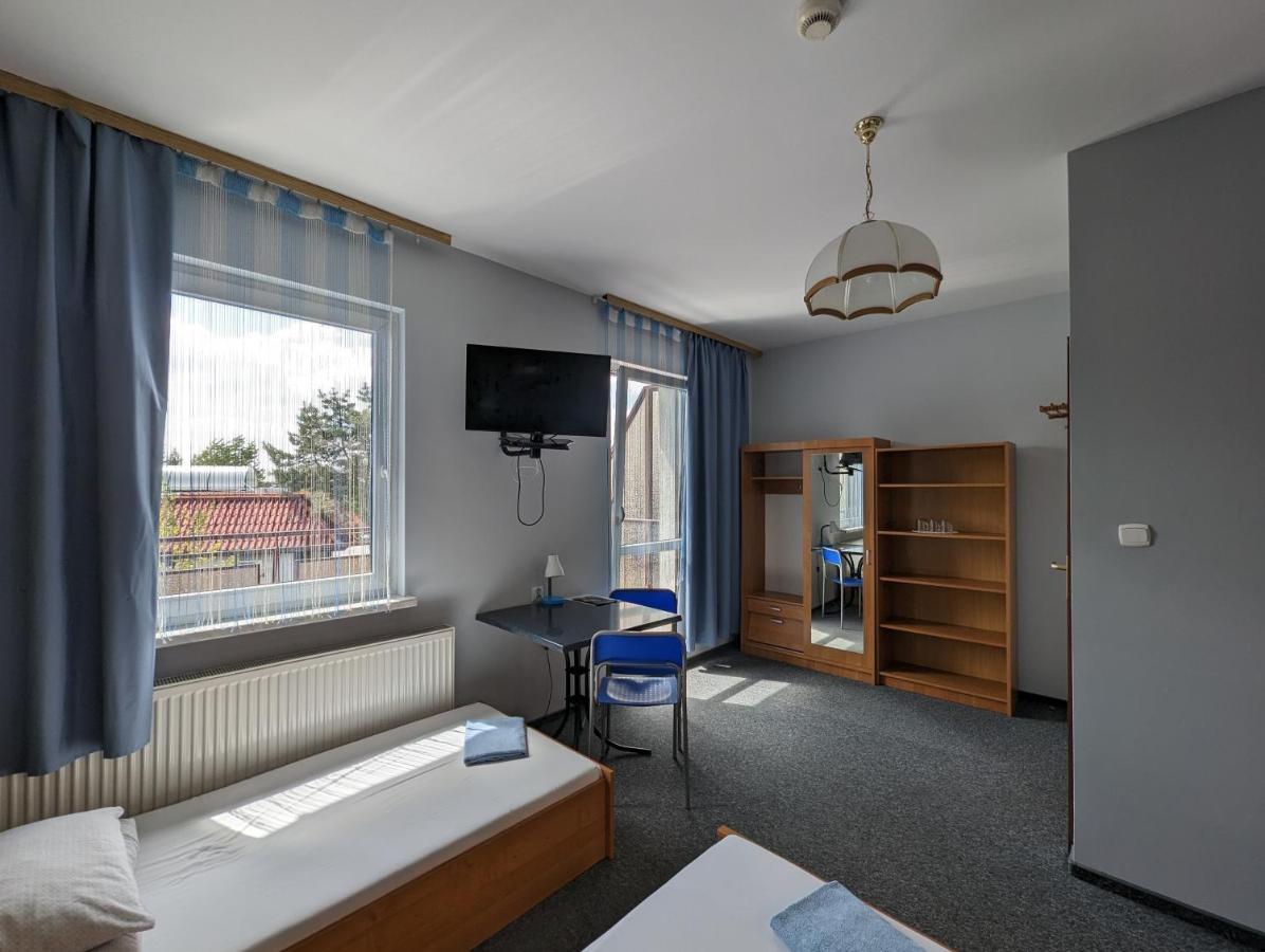 Motel Drabek تارنوفسكي غوره المظهر الخارجي الصورة