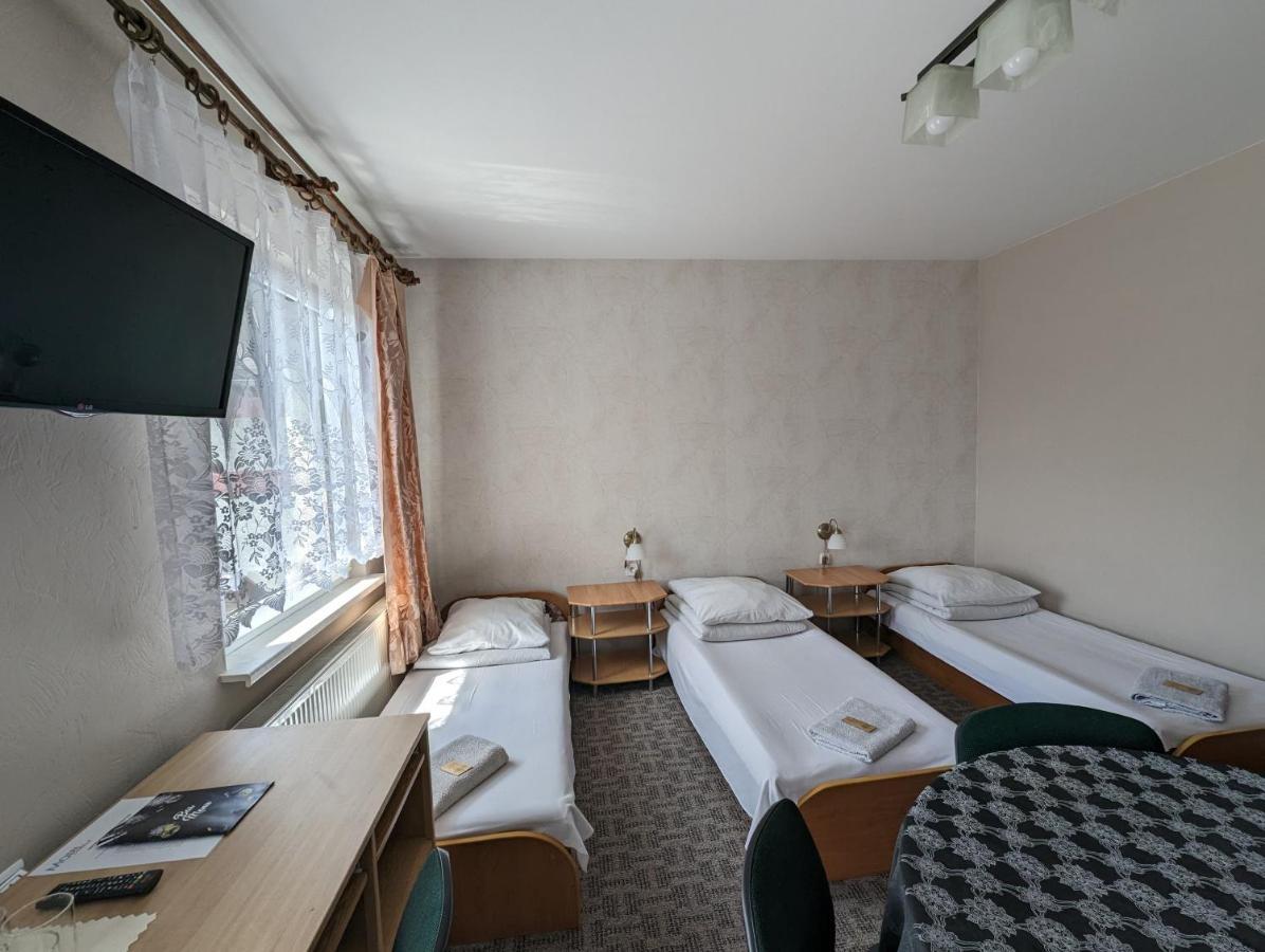 Motel Drabek تارنوفسكي غوره المظهر الخارجي الصورة